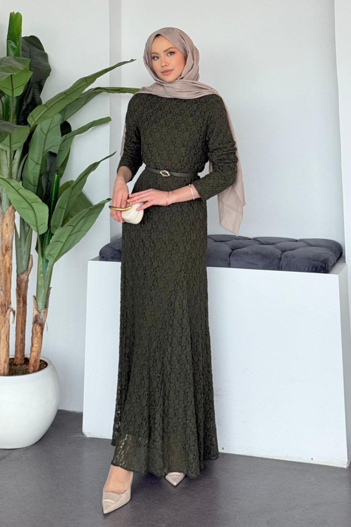 Emerald Dentelle Dress