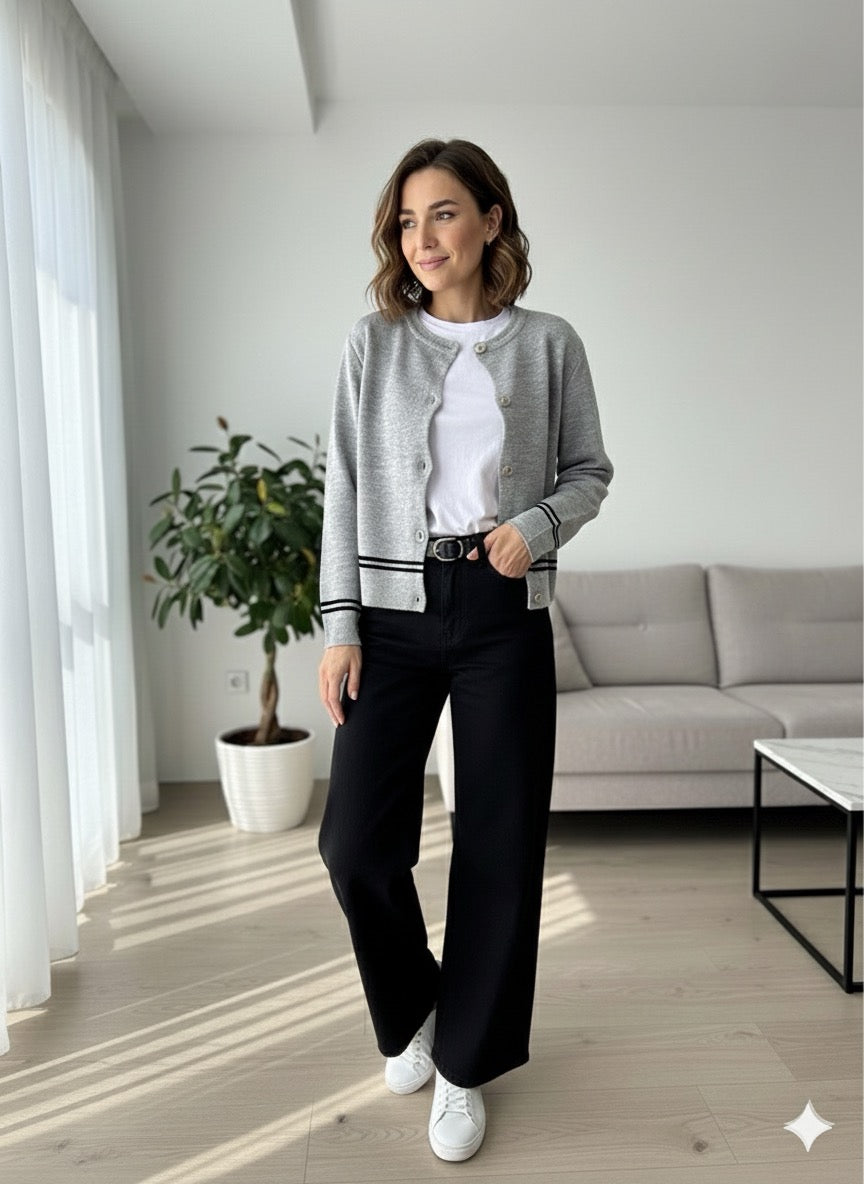 Elegant Cardigan Top