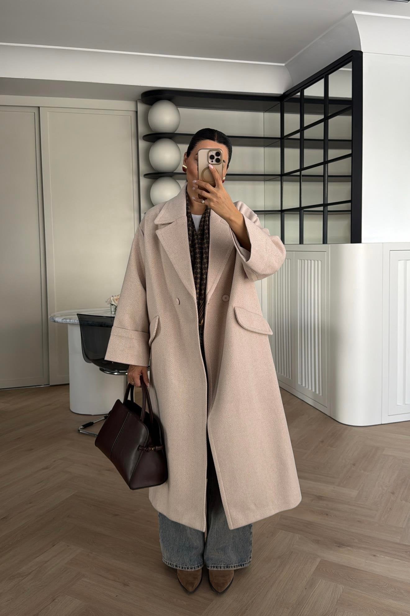 Elegancy Off White Coat