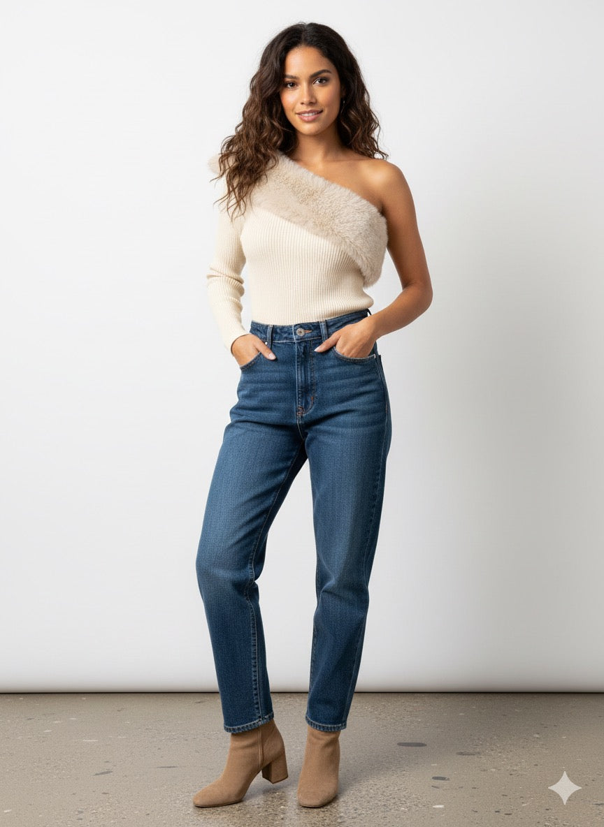 One shoulder Fur Top