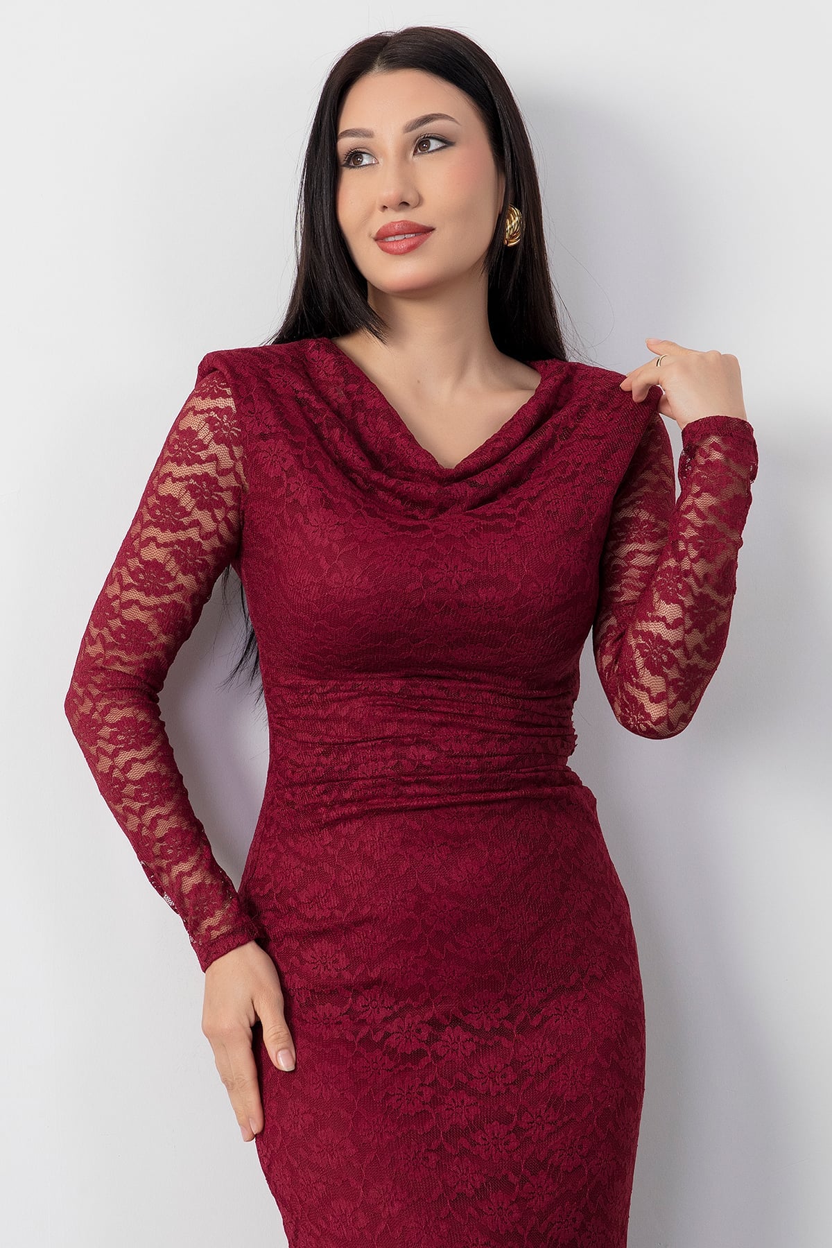 Wine Dentelle Dress