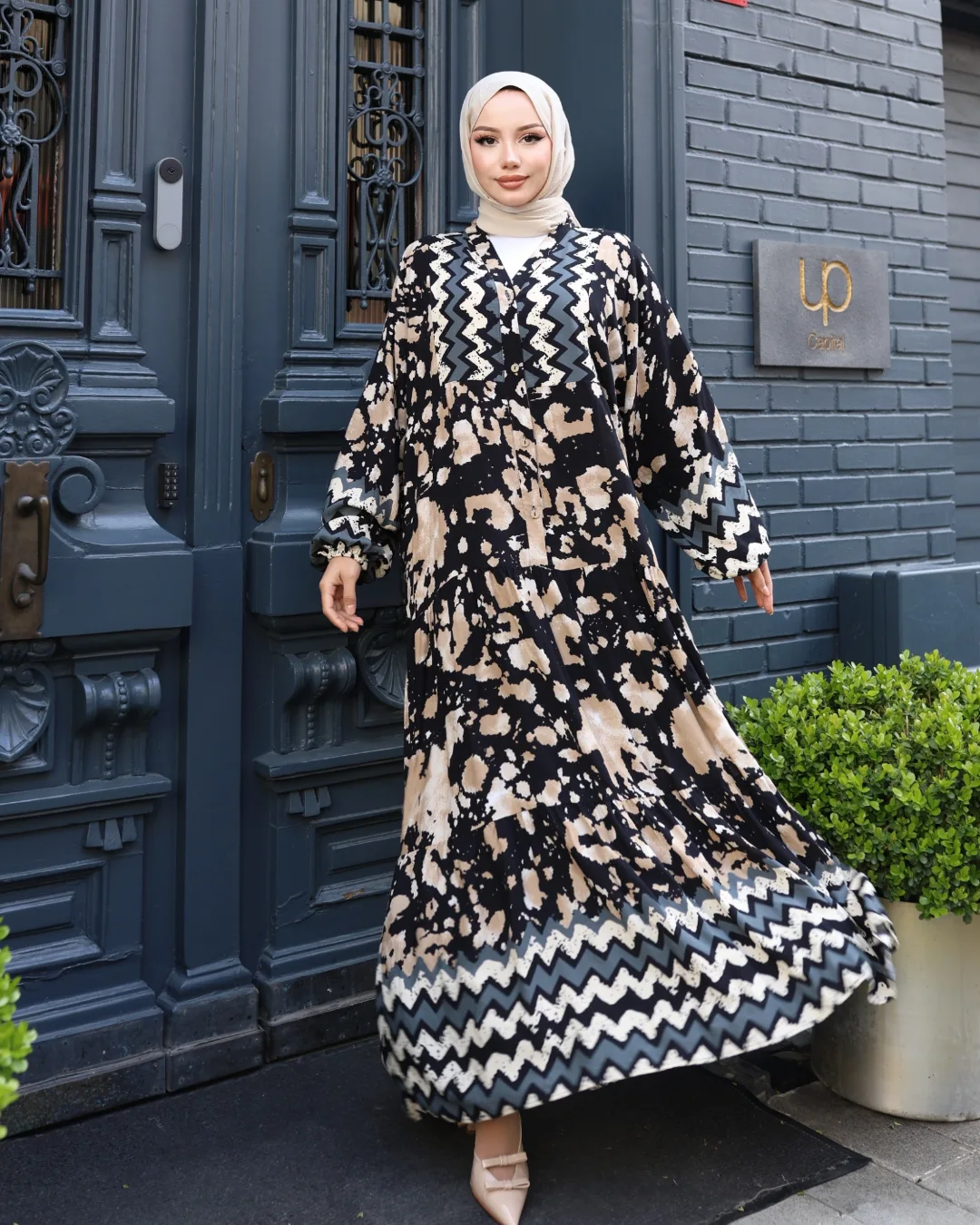 Black Beige Dress – Modaway Boutique