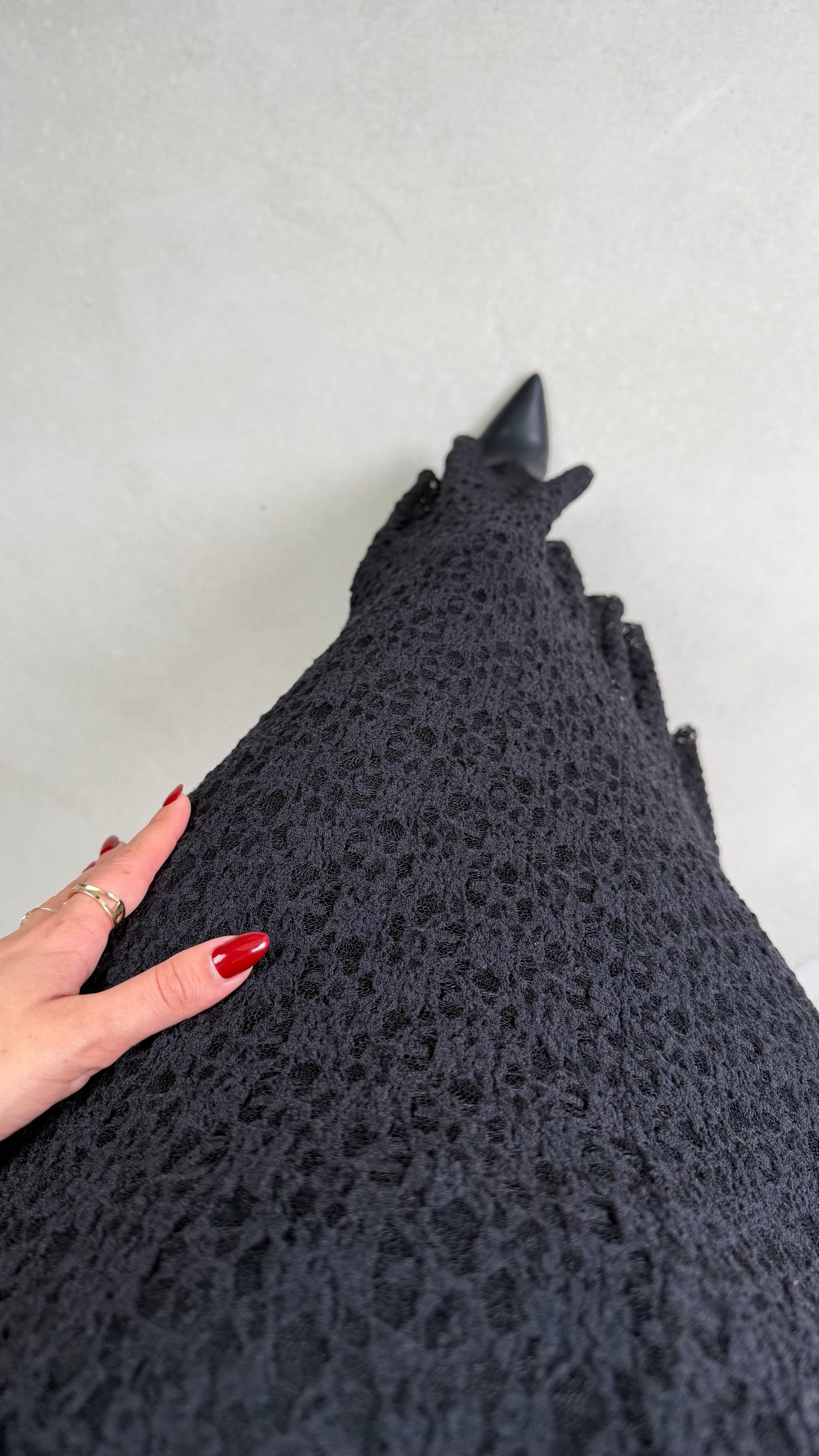 Black Dentelle Skirt