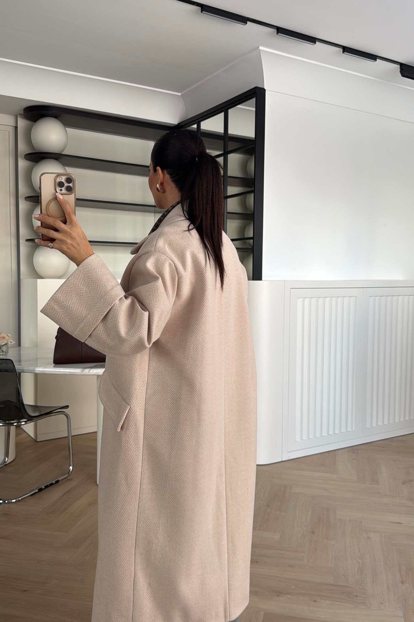 Elegancy Off White Coat