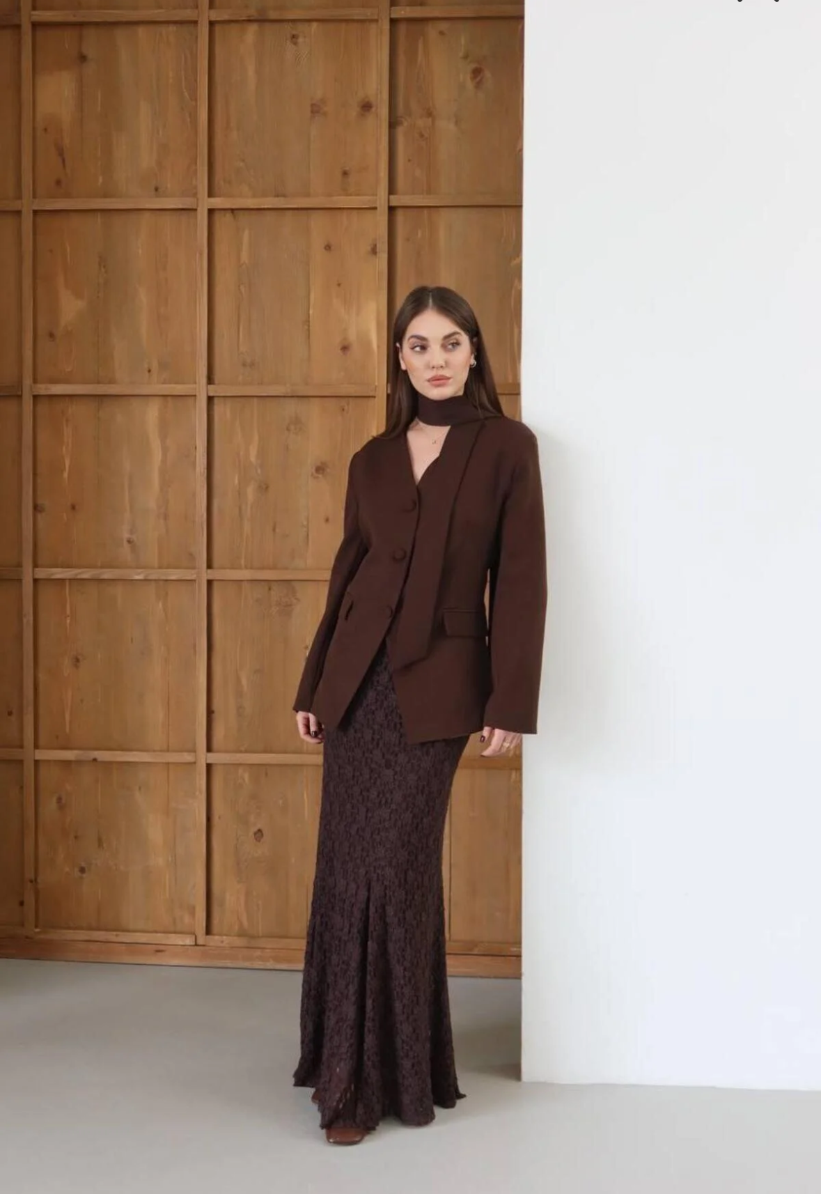 Brown Dentelle Skirt