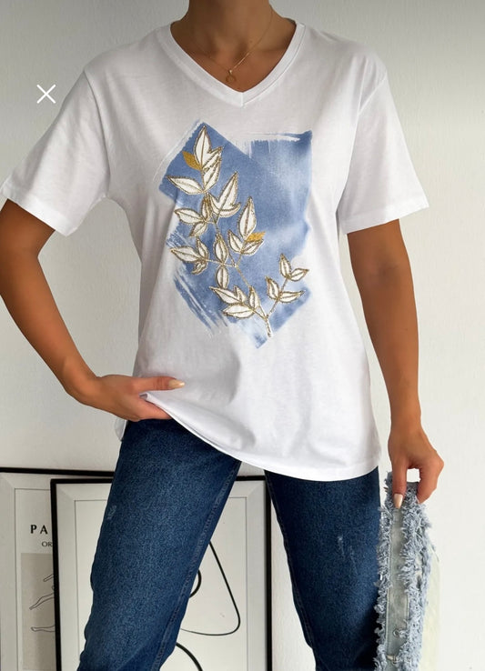 Blue tshirt