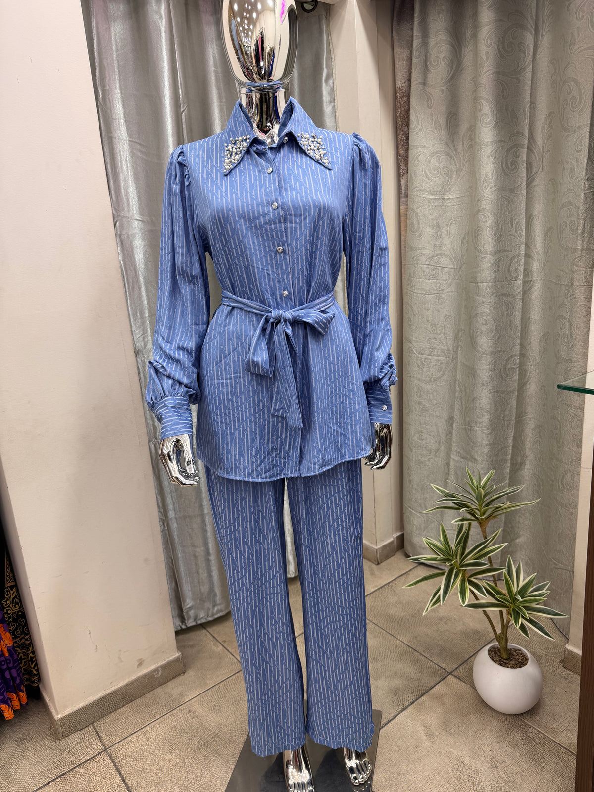 Classy Diamond Blue Set