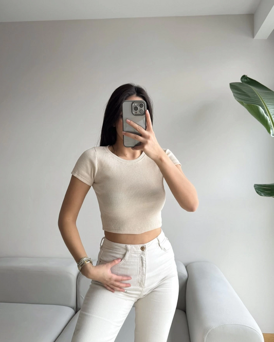 Basic Camisole Crop beige